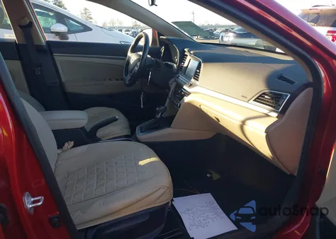 2017 Hyundai Elantra Se z USA, uszkodzony, nr VIN 5NPD84LF9HH057670